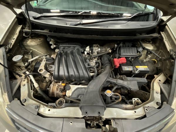 2014-Nissan-Livina-16-Acenta-X-Gear image:8