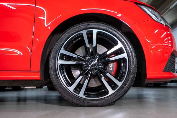 2016-Audi-S1-20-TFSI-Sportback-quattro image:21