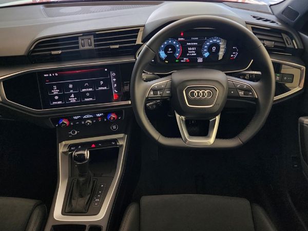 2026-Audi-Q3-Sportback-Black-Edition-35-TFSI image:11