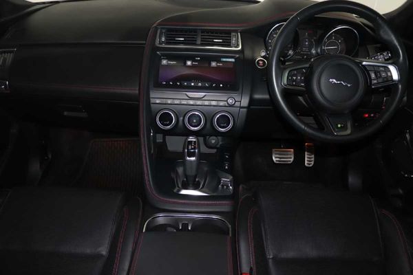 2018-Jaguar-E-Pace-D180-20D-First-Edition-132kW image:10
