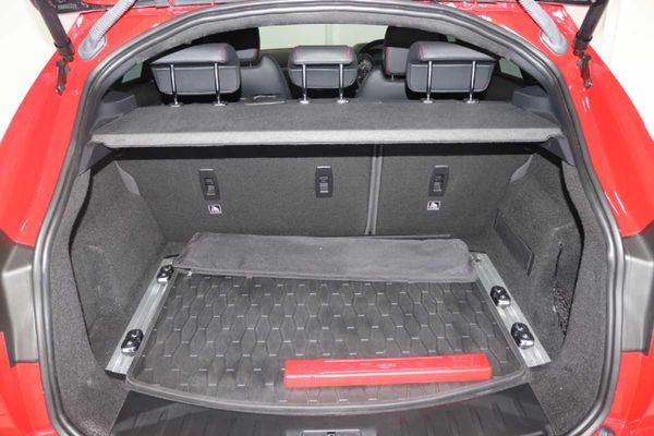 2018-Jaguar-E-Pace-D180-20D-First-Edition-132kW image:6