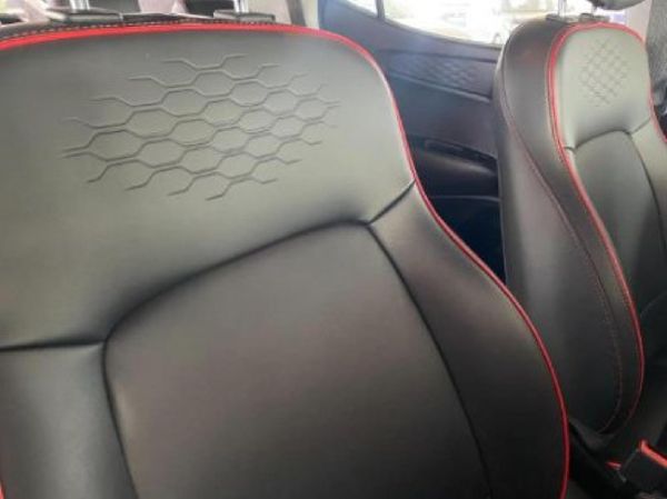 2022-Hyundai-Grand-i10-12-Fluid image:20