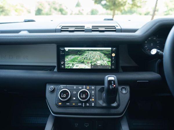 2023-Land-Rover-Defender-110-D300-SE-221kw image:14