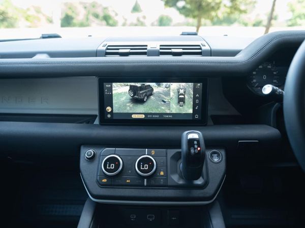 2023-Land-Rover-Defender-110-D300-SE-221kw image:20