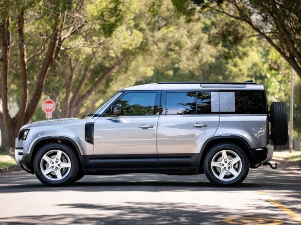 2023-Land-Rover-Defender-110-D300-SE-221kw image:3