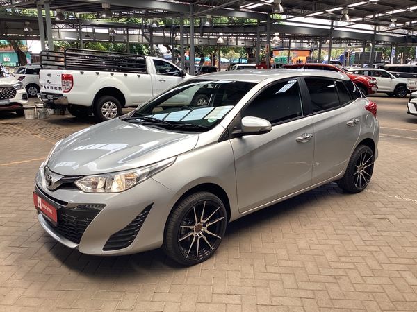 2019-Toyota-Yaris-15-XS-Auto-5-dr image:24