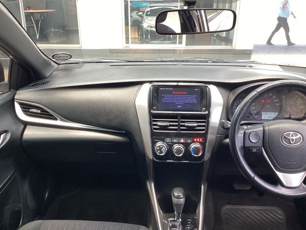 2019-Toyota-Yaris-15-XS-Auto-5-dr image:7