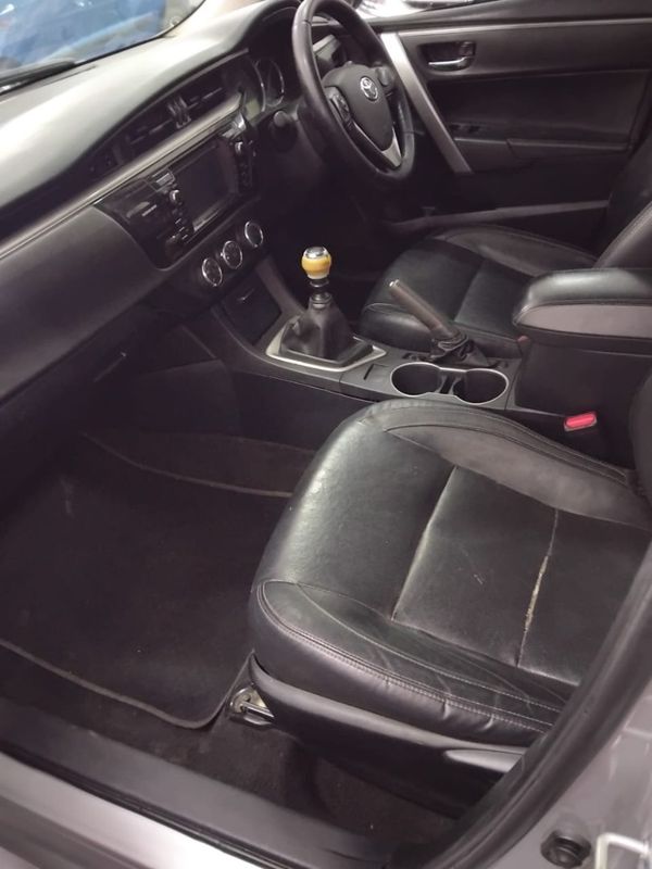 2016-Toyota-Corolla-16-Prestige-Petrol-Manual image:12