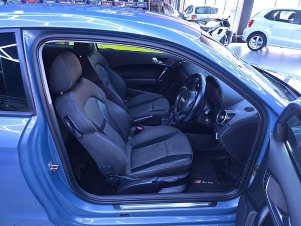 2012-Audi-A1-Audi-A1-3-Door-14TFSI-Ambition image:19
