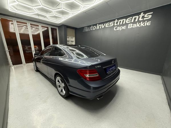 2015-Mercedes-Benz-C-Class-C-180-BE-Coupe image:4