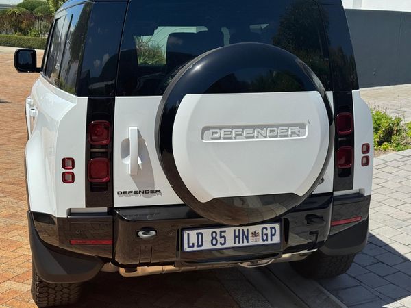 2023-Land-Rover-Defender-110-D300-HSE-X-Dynamic image:12