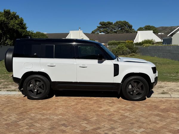 2023-Land-Rover-Defender-110-D300-HSE-X-Dynamic image:5
