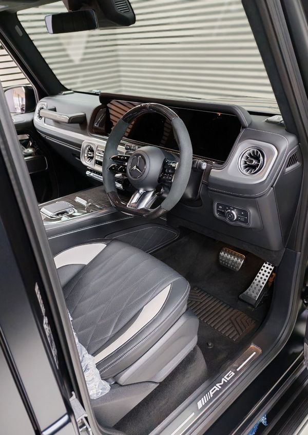 2026-Mercedes-AMG-G-Class-G63-AMG image:4