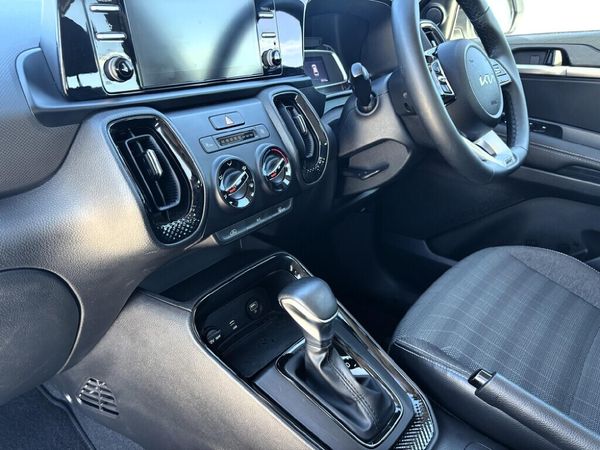 2023-Kia-Sonet-10T-EX-Auto image:17