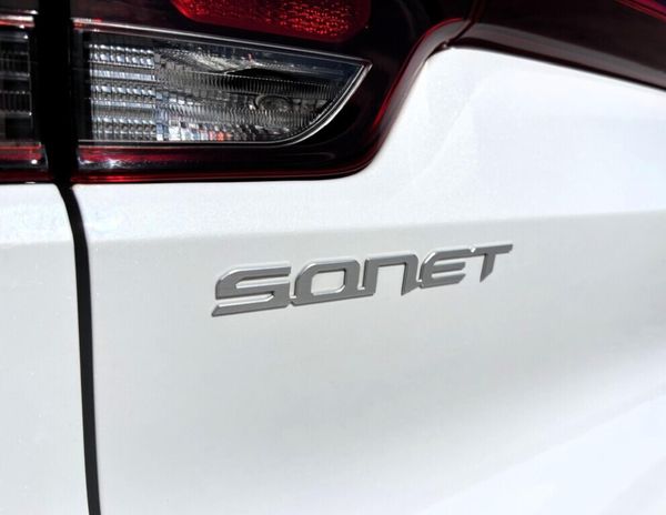 2023-Kia-Sonet-10T-EX-Auto image:19