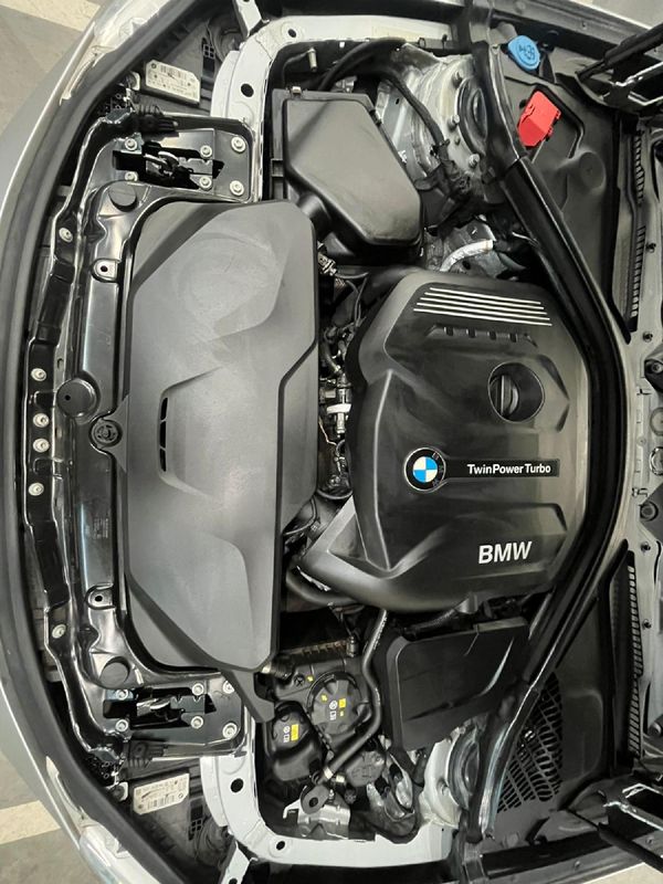 2018-BMW-3-Series-320i-M-Sport-Auto image:9