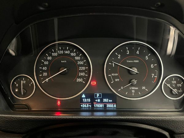 2018-BMW-3-Series-320i-M-Sport-Auto image:10