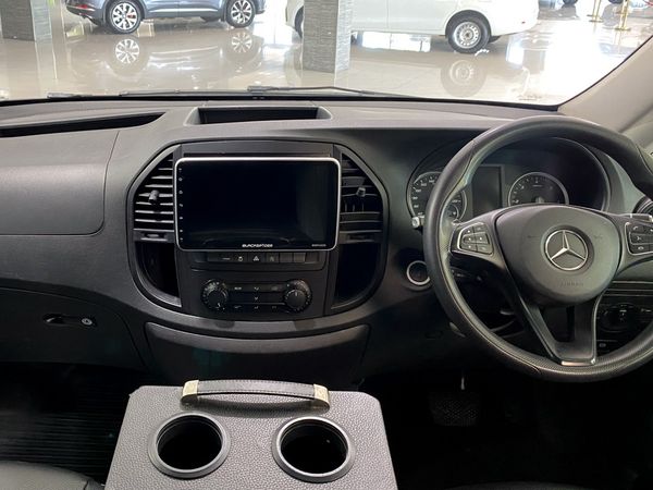 2019-Mercedes-Benz-Vito-116-22-CDI-Tourer-Pro-Auto image:7
