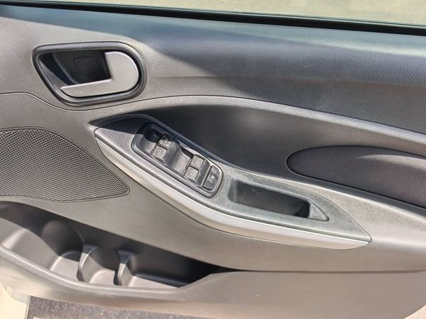 2021-Ford-Figo-15Ti-VCT-Trend-5-dr image:11