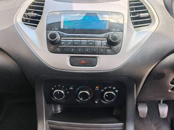 2021-Ford-Figo-15Ti-VCT-Trend-5-dr image:7