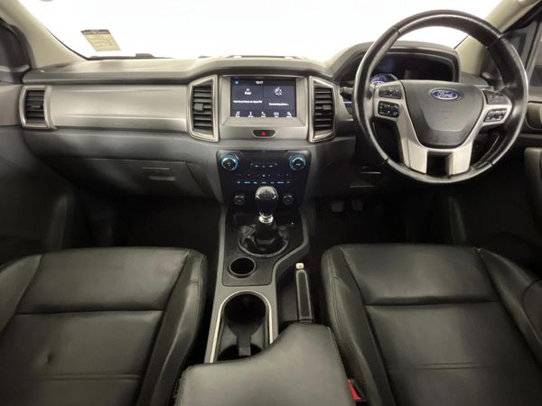 2017-Ford-Everest-22-TDCi-XLT image:1