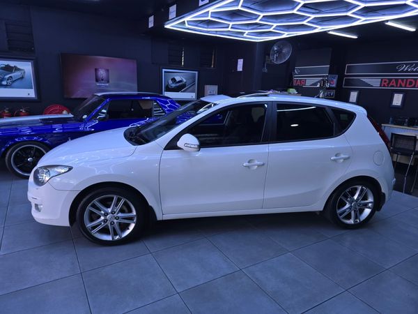2012-Hyundai-i30-Hyundai-i30-20-GLS image:10