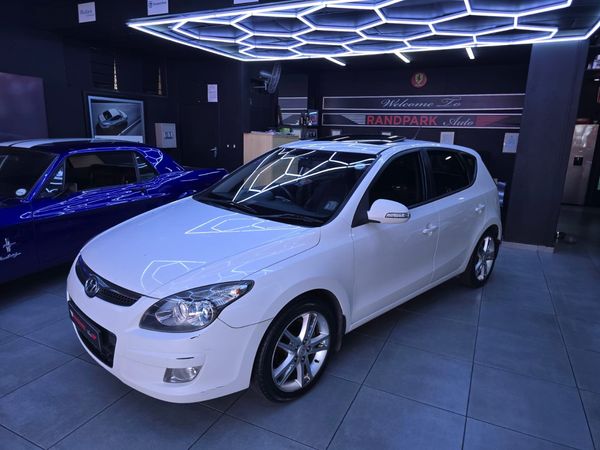 2012-Hyundai-i30-Hyundai-i30-20-GLS image:5