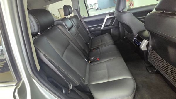 2021-Toyota-Land-Cruiser-Prado-Land-Cruiser-Prado-28GD-VX image:13