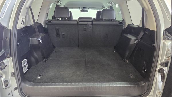 2021-Toyota-Land-Cruiser-Prado-Land-Cruiser-Prado-28GD-VX image:17