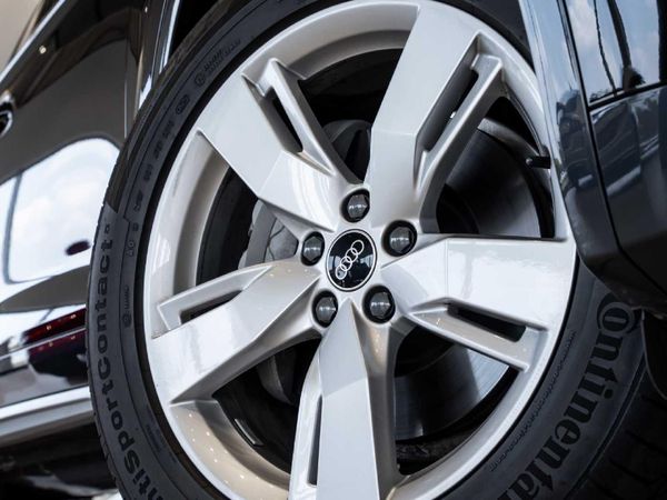 2026-Audi-Q5-40-TDI-quattro-Advanced-Auto image:9