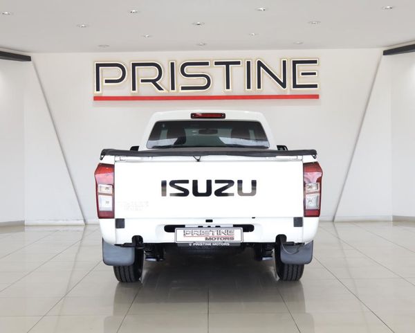 2021-Isuzu-D-Max-250C-Fleetside-Single-Cab image:9