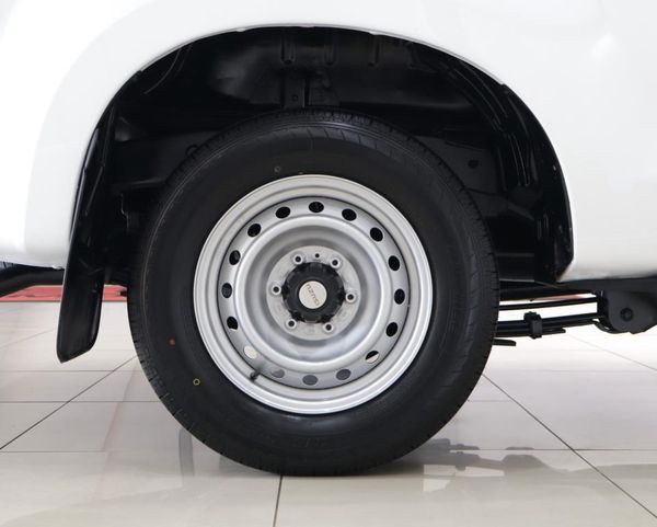 2021-Isuzu-D-Max-250C-Fleetside-Single-Cab image:11