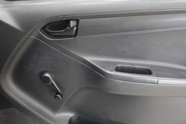 2021-Isuzu-D-Max-250C-Fleetside-Single-Cab image:16