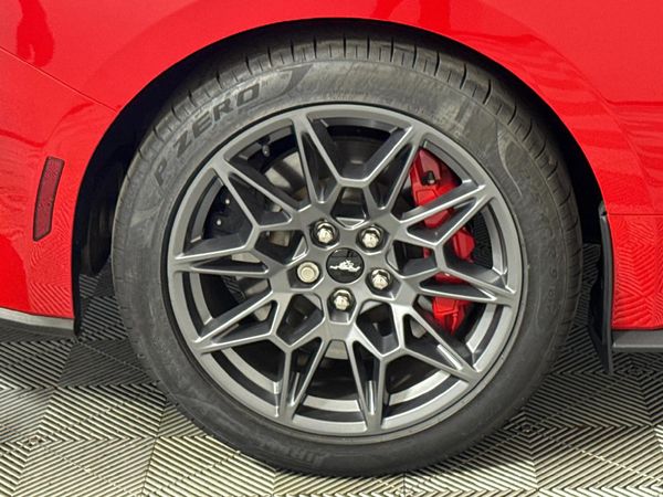 2025-Ford-Mustang-50-GT-Auto image:5
