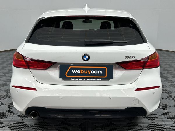 2020-BMW-1-Series-118i-Sport-Line image:18