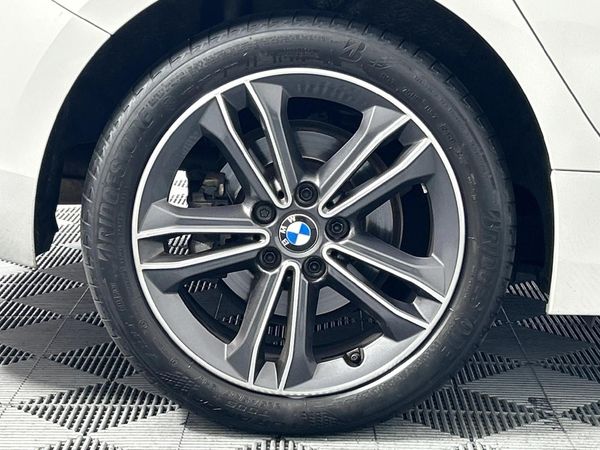 2020-BMW-1-Series-118i-Sport-Line image:7
