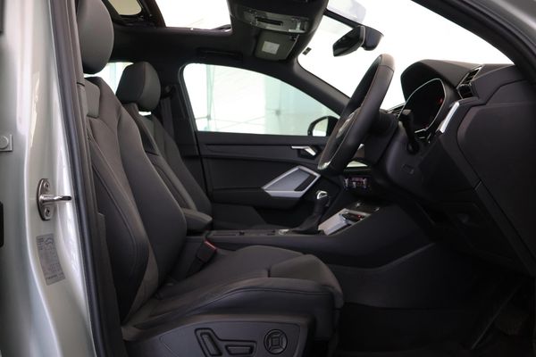 2026-Audi-Q3-Sportback-Black-Edition-35-TFSI image:15