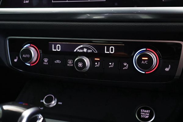 2026-Audi-Q3-Sportback-Black-Edition-35-TFSI image:23
