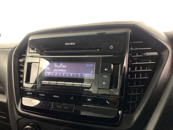 2023-Isuzu-D-Max-19-DDI-HR-L-Single-Cab image:7