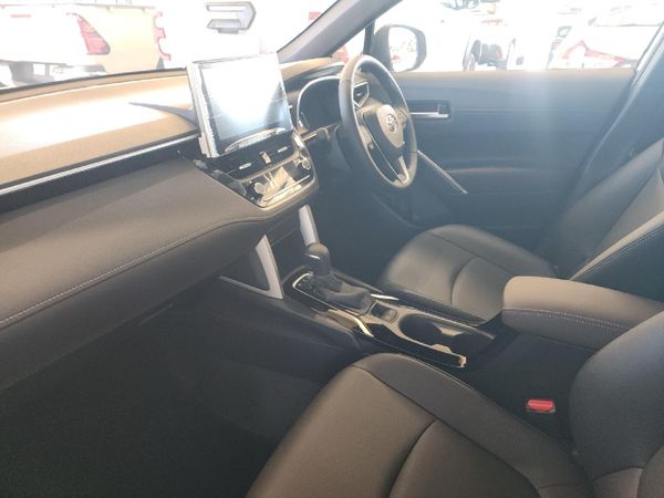 2026-Toyota-Corolla-Cross-18-XR-Hybrid image:6