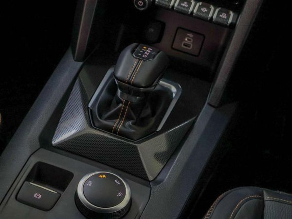 2025-Volkswagen-Amarok-30-TDI-V6-184kW-4Motion-Panamericana-Auto-Double image:15