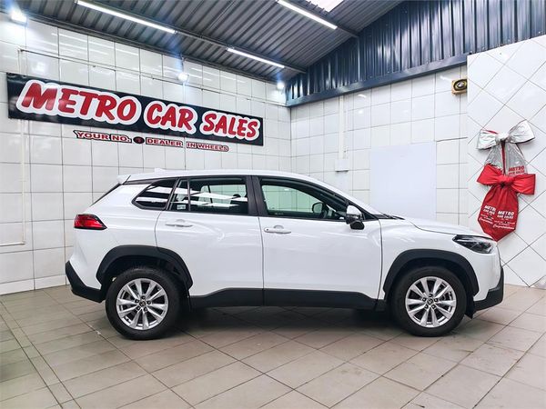 2024-Toyota-Corolla-Cross-18-XI image:3