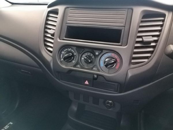 2024-Mitsubishi-Triton-24DI-GL-Single-Cab image:15