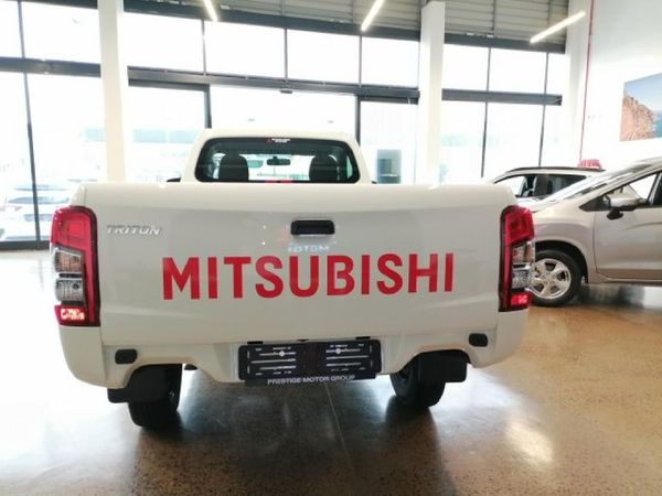 2024-Mitsubishi-Triton-24DI-GL-Single-Cab image:5