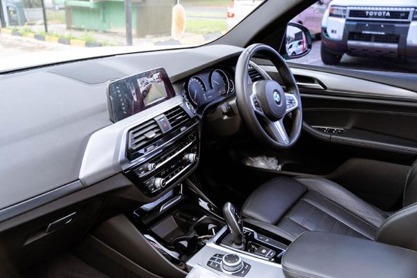 2020-BMW-X3-xDrive20d-M-Sport image:10