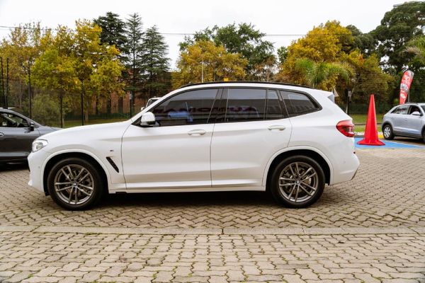 2020-BMW-X3-xDrive20d-M-Sport image:3