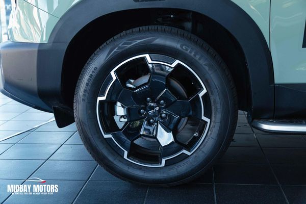 2026-BAIC-B30-15T-Premium-Adventure-DCT image:9