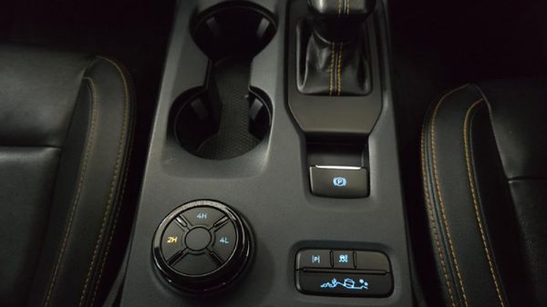 2023-Ford-Ranger-20D-Bi-T-Wildtrak-HR-Auto-4x4-SuperCab image:15