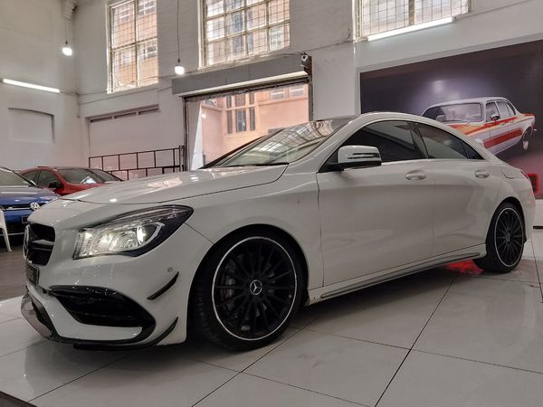 2014-Mercedes-AMG-CLA-45-AMG image:4