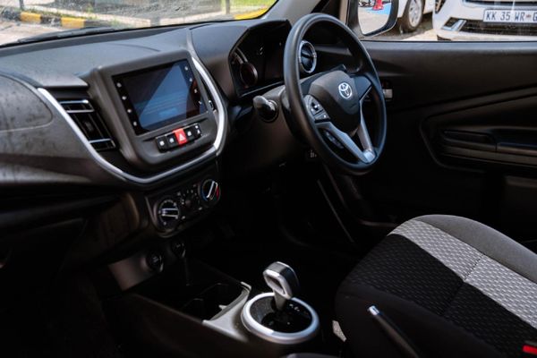 2025-Toyota-Vitz-10-XR-AMT image:13